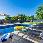 Una, A Charming Surrounded By Nature Hébergement de vacances