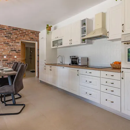 Semesterbostad Una, A Charming Surrounded By Nature *